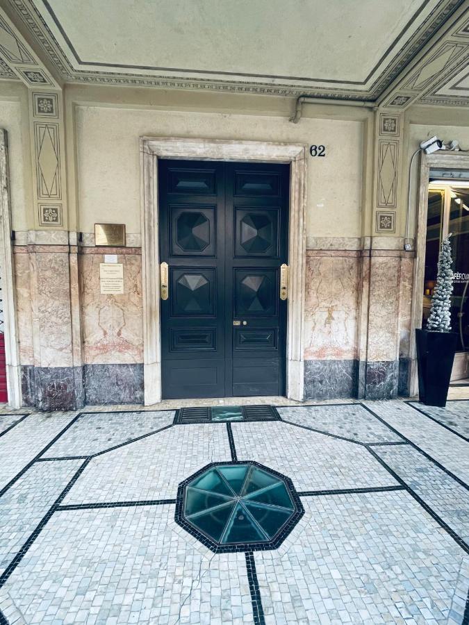 Appartamento Bergamo Centro Piazza Pontida - The Italian Escape Luaran gambar